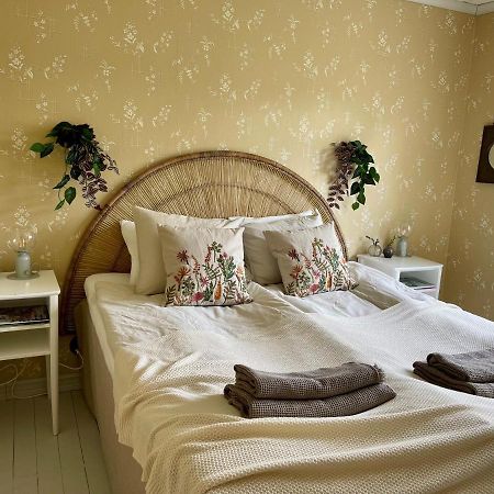 Gardsfrun B&B Lottorp Luaran gambar